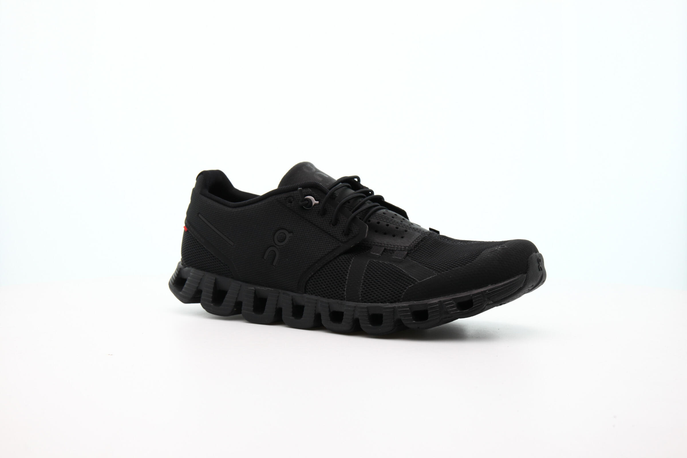 on-cloud-all-black-19.0002-
